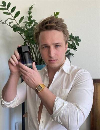 Shayne Sava Height, Weight, Net Worth, Age, Birthday, Wikipedia, Who, Nationality, Biography