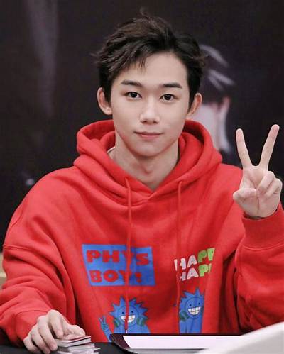 Shuyang - Age, Family, Bio