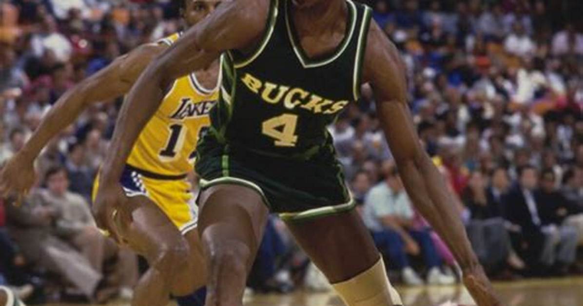 Sidney Moncrief Net Worth - Wiki, Age, Weight and Height, Relationships, Family, and More