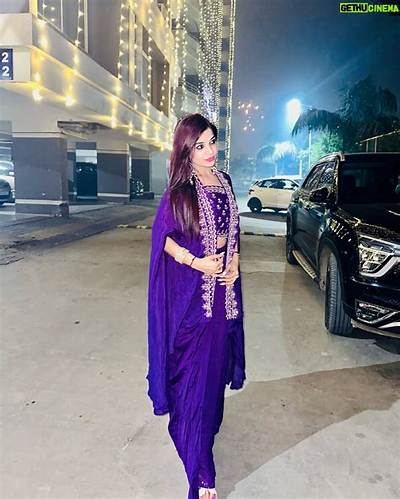 Sonal Agarwal Height, Weight, Net Worth, Age, Birthday, Wikipedia, Who, Nationality, Biography