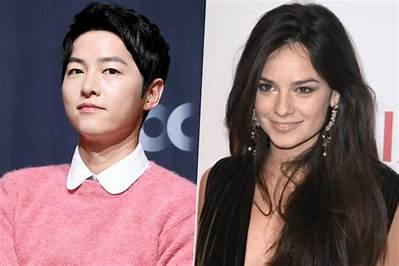 Song Joong-Ki Confirms Marriage to Katy Louise Saunders, Announces Wife’s Pregnancy