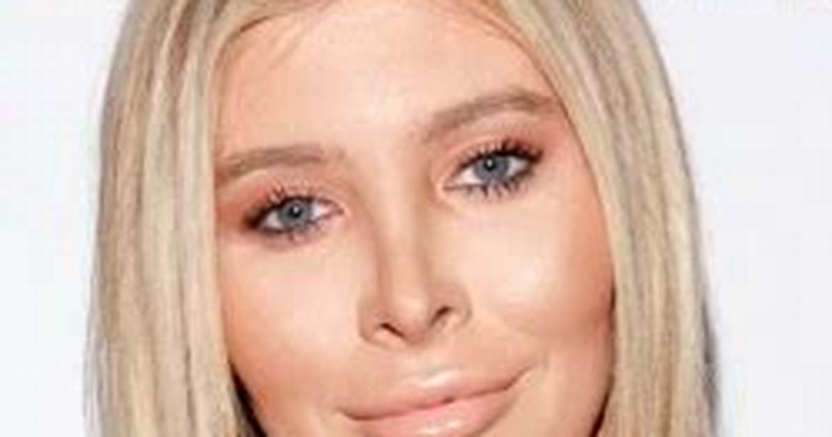 Sophia Hutchins Wiki, Age, Parents, Transgender, Facts