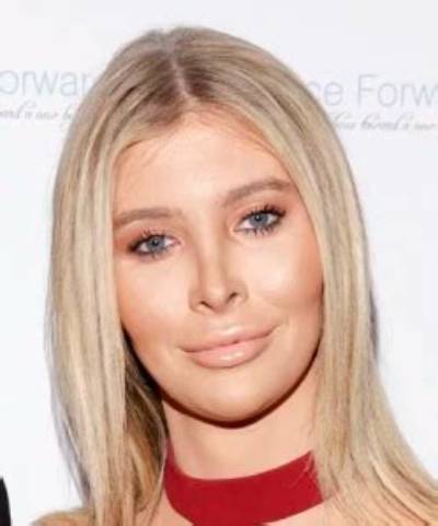 Sophia Hutchins Wiki, Age, Parents, Transgender, Facts