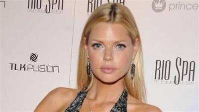 Sophie Monk - Age, Family, Bio