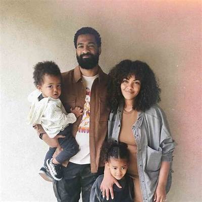 Spencer Paysinger - Age, Family, Bio