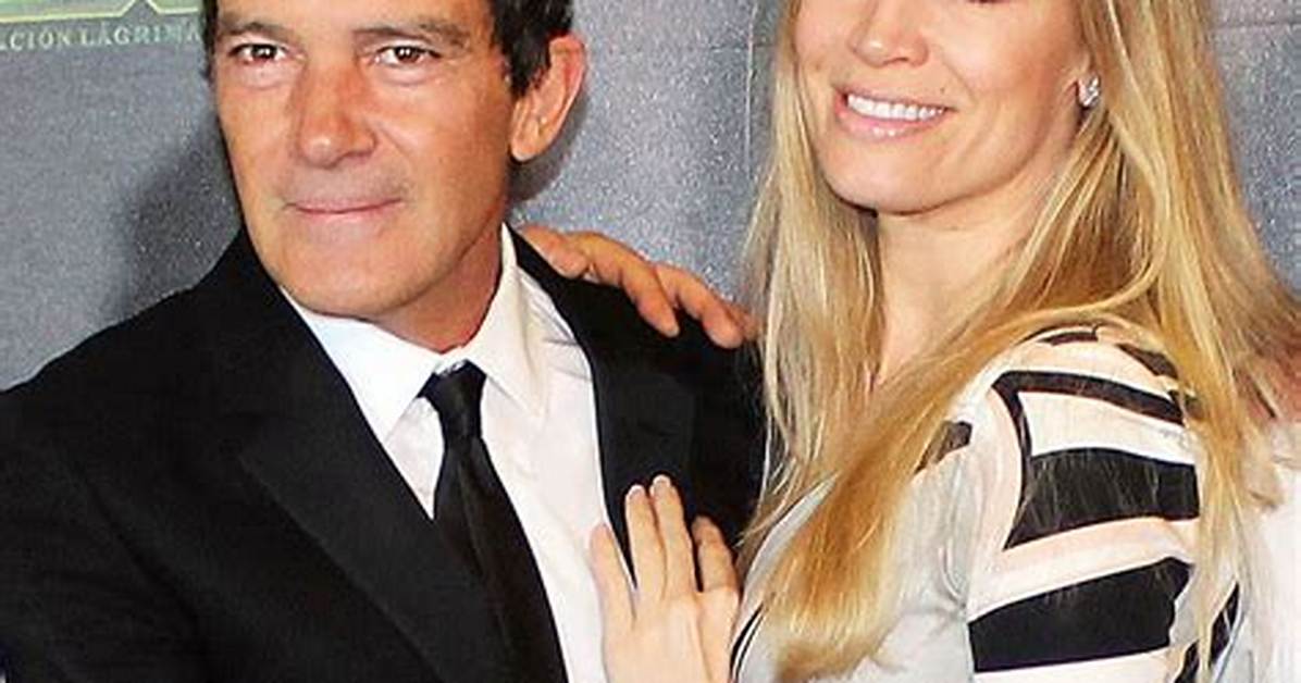 Star: Dakota Johnson Hates Stepdad Antonio Banderas for His Younger Girlfriend