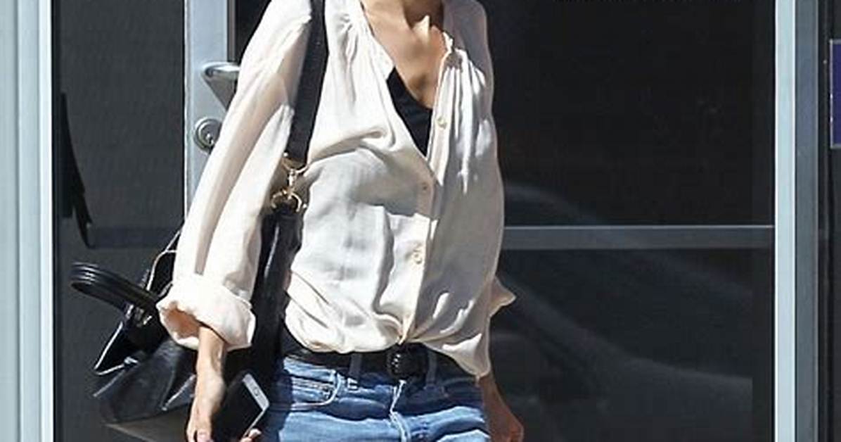 Star: Nicole Richie Is 88 Pounds, Anorexic & Living on Sunflower Seeds