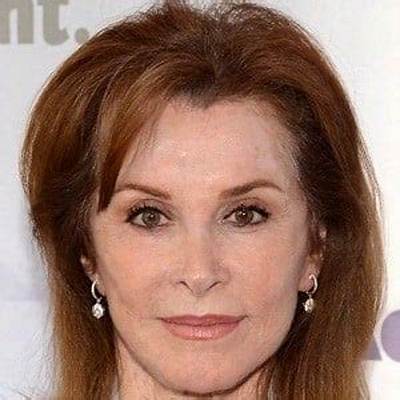 Stefanie Powers - Age, Family, Bio