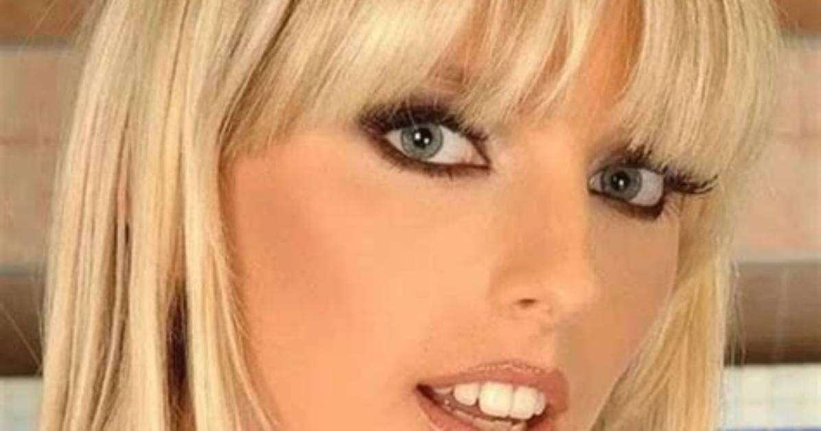 Stella Cinderella Height, Weight, Net Worth, Age, Birthday, Wikipedia, Who, Nationality, Biography