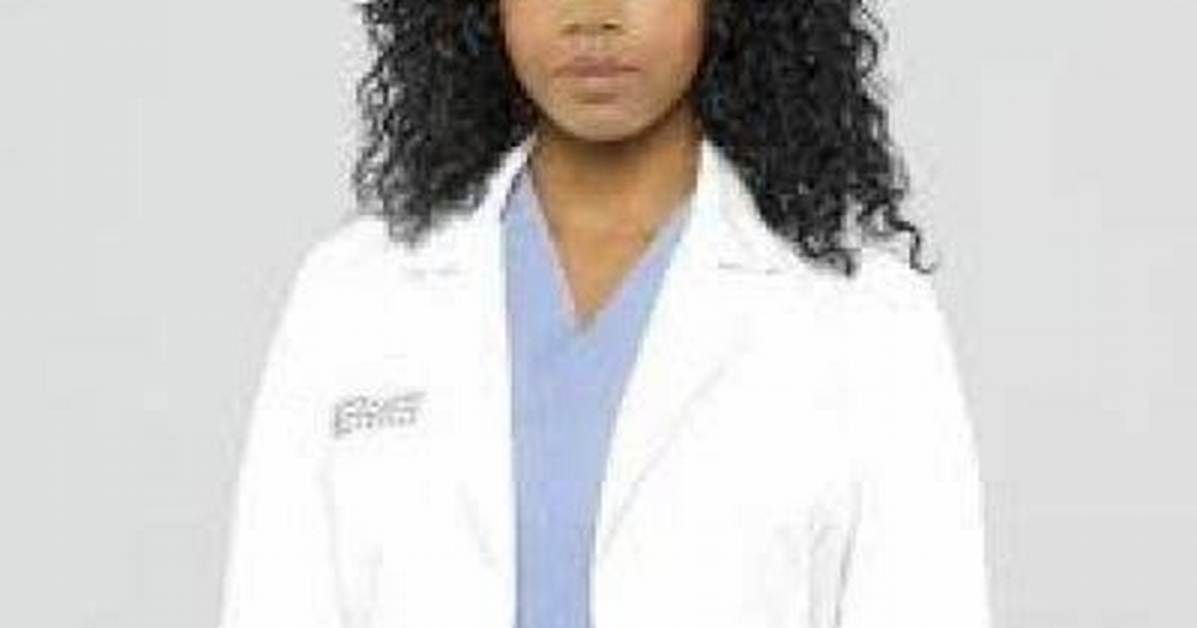 Stephanie Edwards - Age, Family, Bio