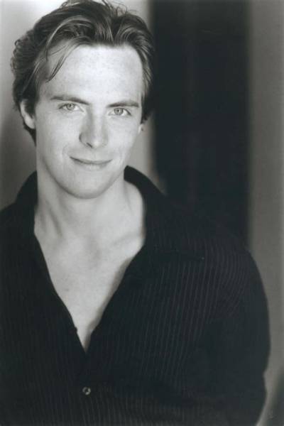 Stephen Campbell Moore Bio (Wiki)