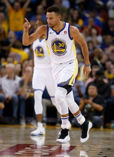 Stephen Curry Celebrates 3 Major Milestones in a Day: Graduation, Induction and Jersey Retirement