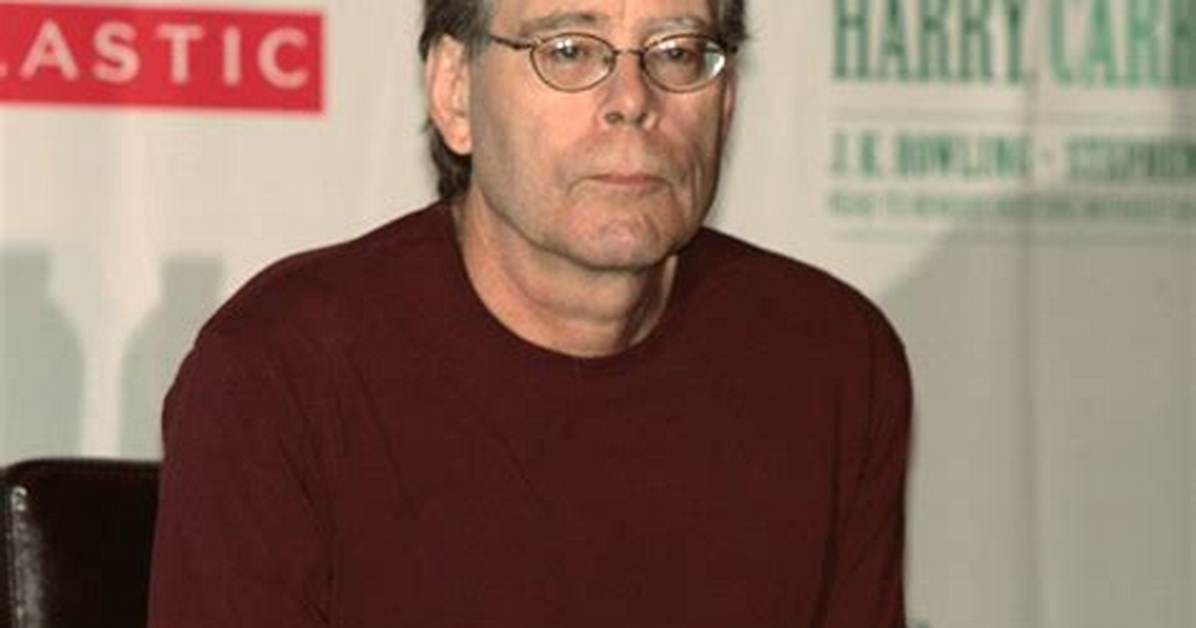 Stephen King Slams Twilight Again, Doesn’t Like Hunger Games or 50 Shades