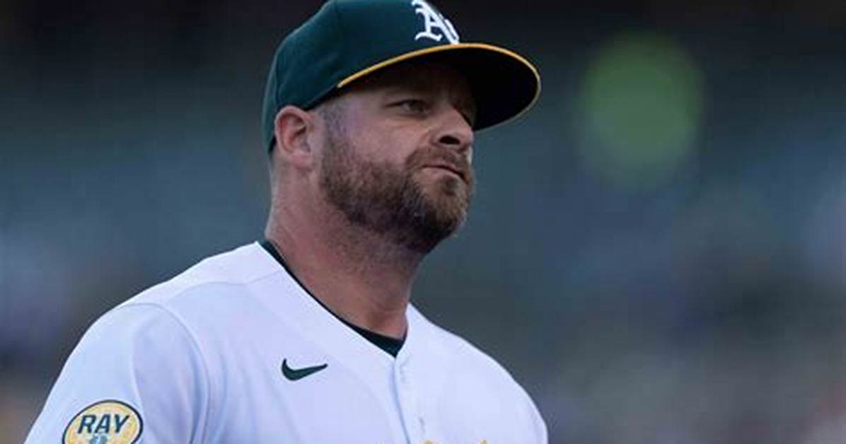 Stephen Vogt Height, Weight, Net Worth, Age, Birthday, Wikipedia, Who, Nationality, Biography