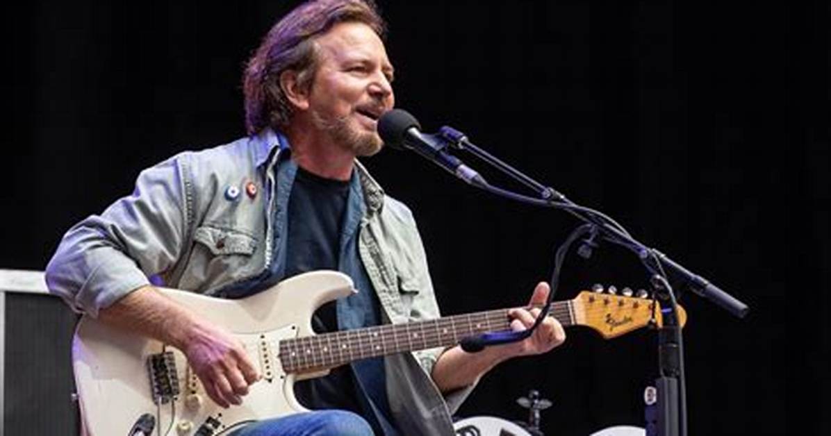 Stone Gossard Net Worth - Wiki, Age, Weight and Height, Relationships, Family, and More