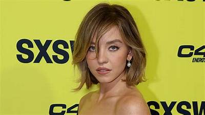 Sydney Sweeney Opened up About Her Financial Difficulties Despite Being Famous