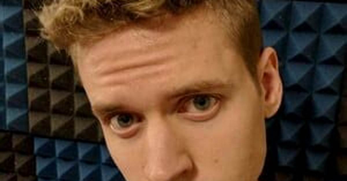 Taran Armstrong - Age, Family, Bio