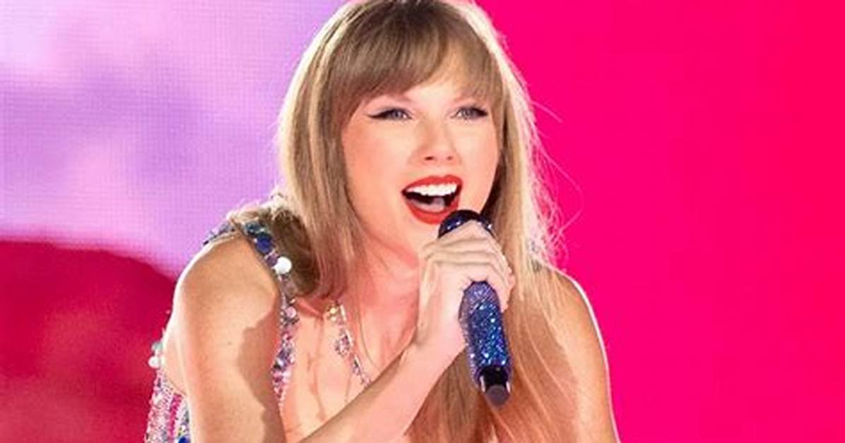 Taylor Swift 'Lives in Constant Fear' over Flight Tracker Watching Her Every Move, Letter Says