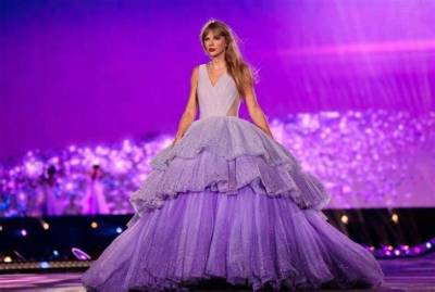 Taylor Swift’s Sweet Lilac Dress – Did She Wear It for John Mayer?