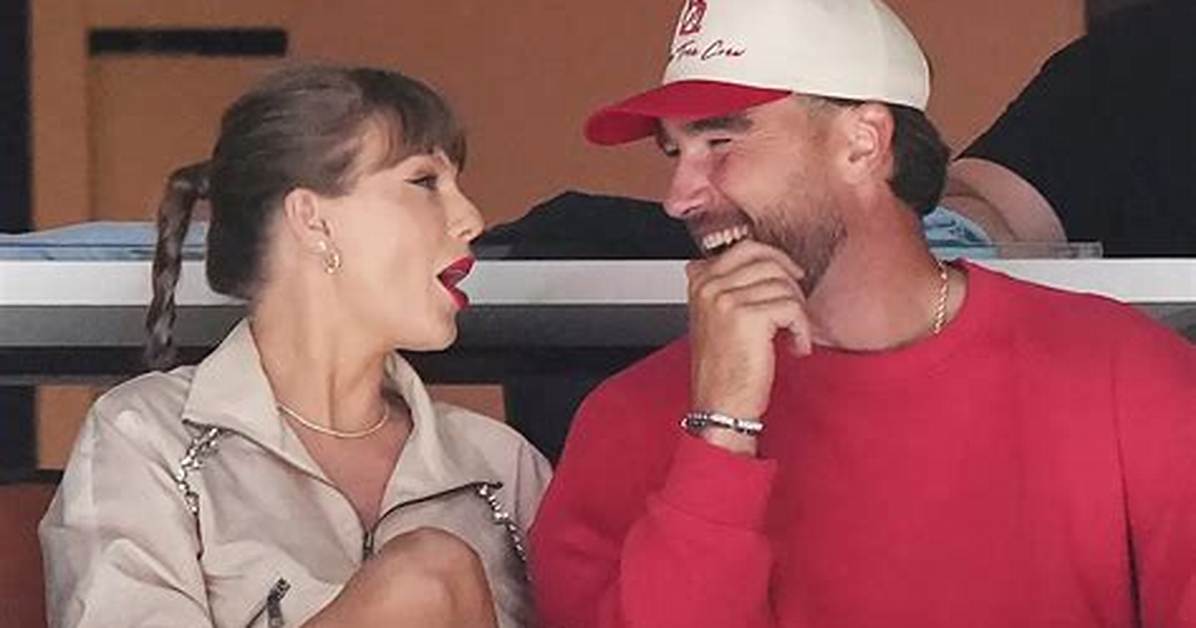Taylor Swift Watched Travis Kelce Win Yet Another Chiefs Game in Kansas City