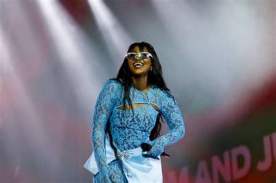 Tems Opens up on Working with Rihanna