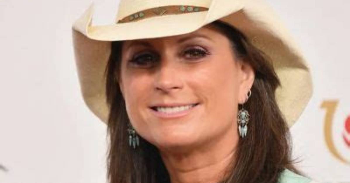 Terri Clark Bio (Wiki)