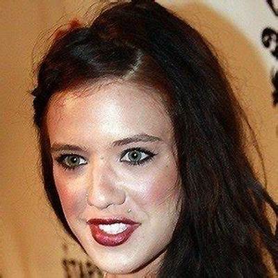 Tess Taylor - Age, Family, Bio