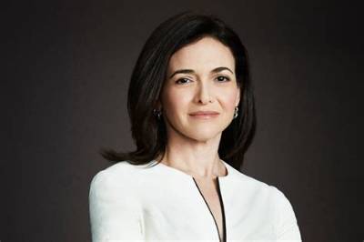 The Coo of Facebook Sheryl Sandberg Announced That She Is Engaged!