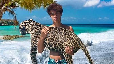 The Only Alan Stokes Wiki You Need: Net Worth, Girlfriend, Fued with Brent Rivera, Fake Robbery and Arrestment