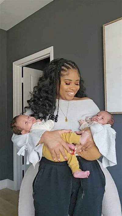 Thechicnatural - Trivia, Family, Bio