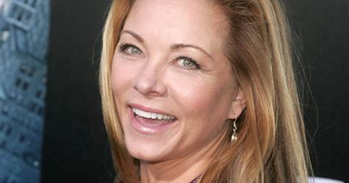 Theresa Russell - Age, Family, Bio