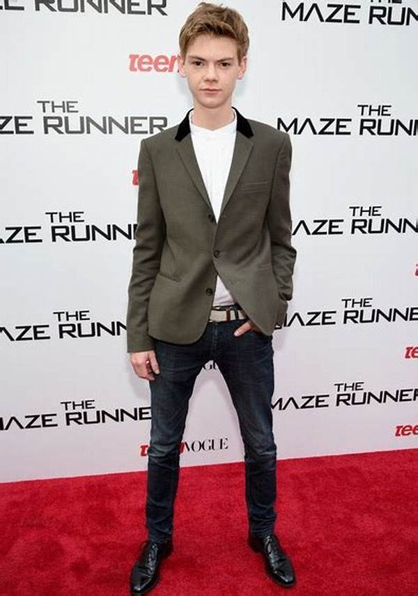 Thomas Brodie-Sangster Height, Weight, Net Worth, Age, Birthday, Wikipedia, Who, Nationality, Biography