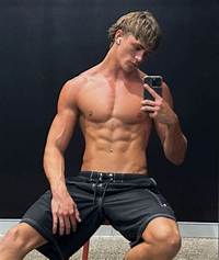 Threedotcorey - Age, Family, Bio