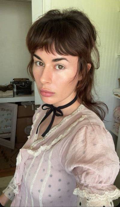 Throw God Height, Weight, Net Worth, Age, Birthday, Wikipedia, Who, Instagram, Biography
