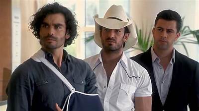 Tierra De Reyes - Cast, Ages, Trivia