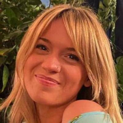 Tiffany Stringer - Age, Family, Bio