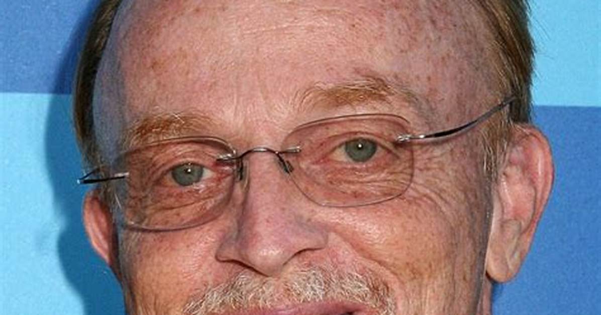 Tim Dezarn Bio (Wiki)