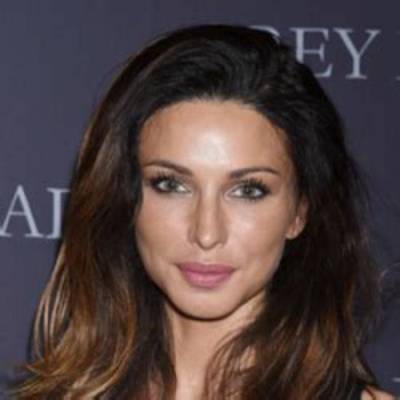 Tina Casciani - Trivia, Family, Bio