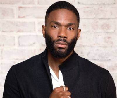 Tobias Truvillion Height – How Tall Is the to Her, with Love Cast