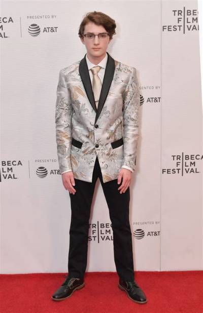 Toby Marlow Height, Weight, Net Worth, Age, Birthday, Wikipedia, Who, Instagram, Biography