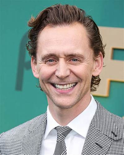 Tom Hiddleston Has Now Decreased His Feelings for His Ex-Girlfriend Taylor Swift After Their Breakup as They Dated for Only 3 Months