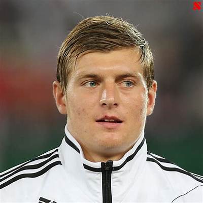 Toni Kroos Bio (Wiki)