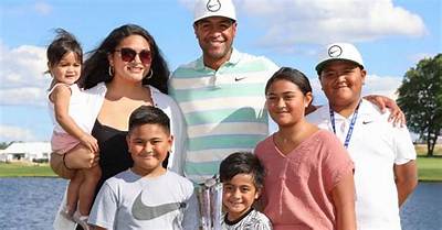 Tony Finau - Age, Family, Bio