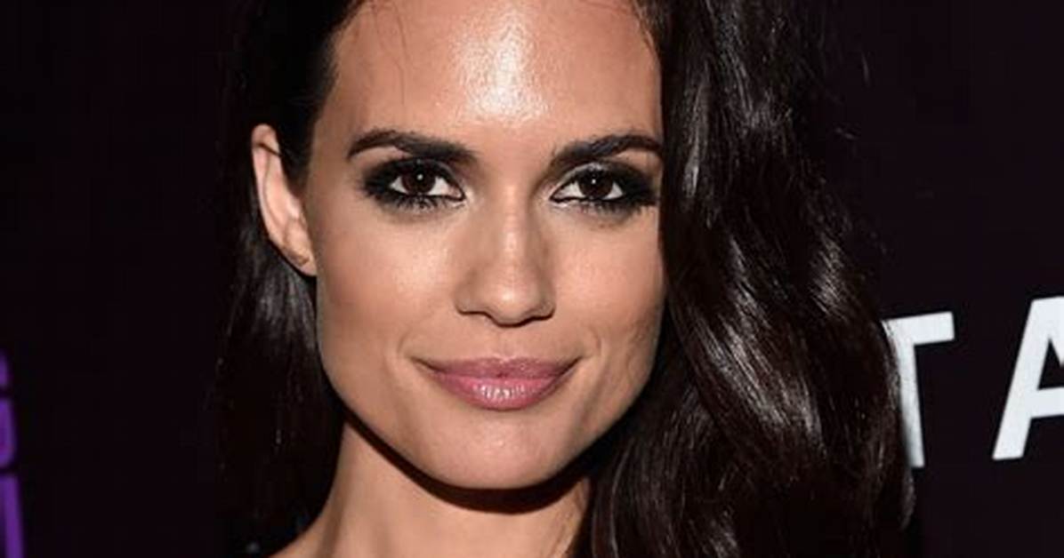 Torrey Devitto Net Worth - Wiki, Age, Weight and Height, Relationships, Family, and More
