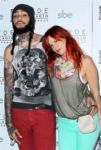 Travie Mccoy | Girlfriend and Wikipedia