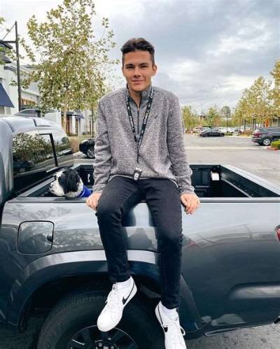 Trenton Negrete Height, Weight, Net Worth, Age, Birthday, Wikipedia, Who, Nationality, Biography