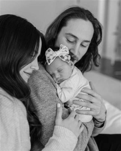 Tyler Bertuzzi Baby Daughter with Girlfriend Ashley Greasley, Wedding and Family