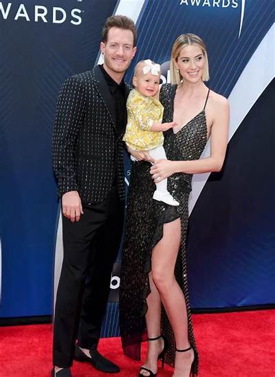 Tyler Hubbard - Age, Family, Bio
