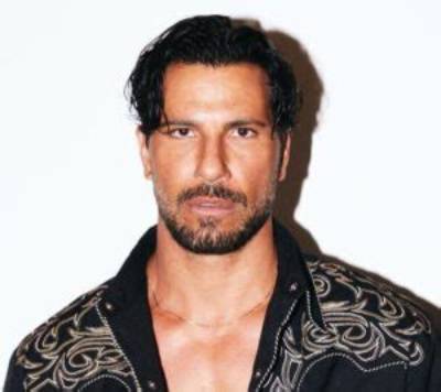 Uriel Del Toro - Age, Family, Bio