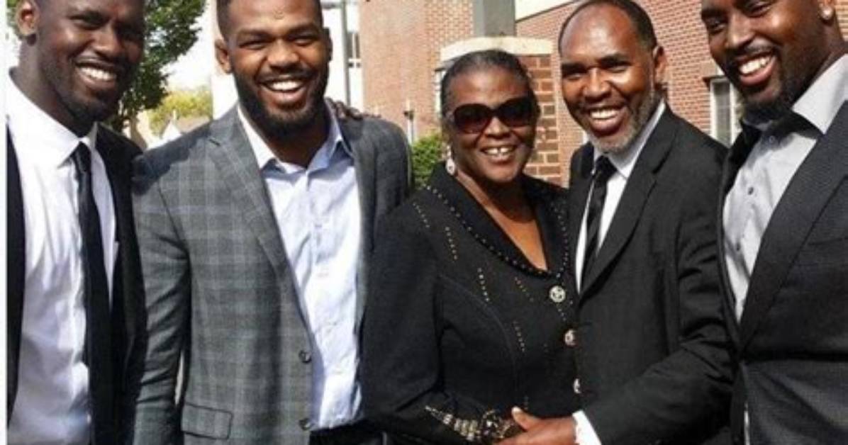 Van Jones Siblings: Meet Sister Angela Jones